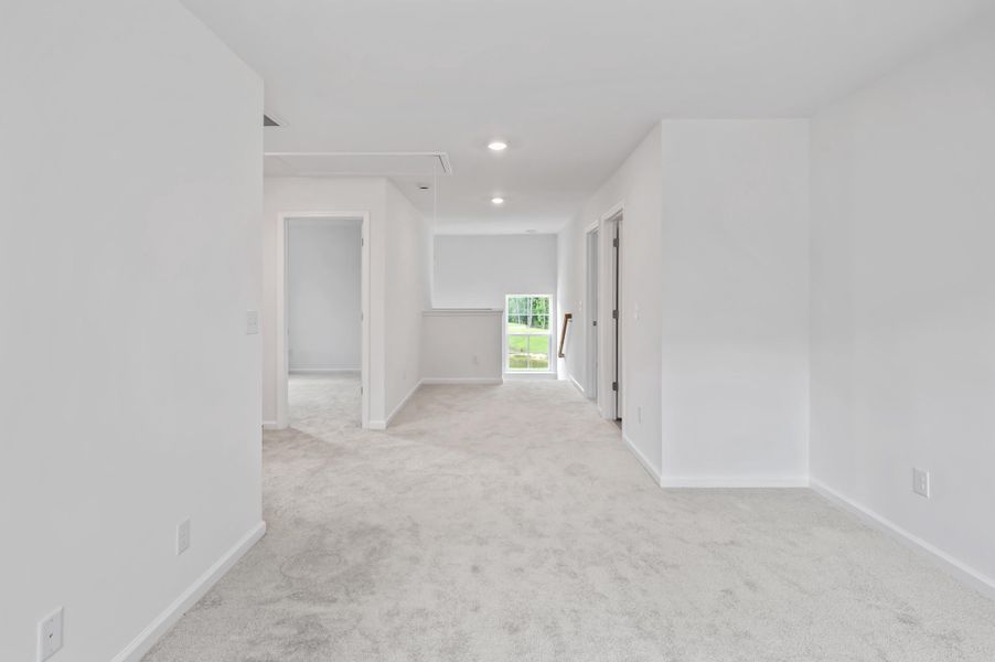 Spacious, unfurnished interior of a new home in Creekside at Andrews, Summerville (Image 21). Spacious, unfurnished interior of a new home in Creekside at Andrews, Summerville (Image 21).