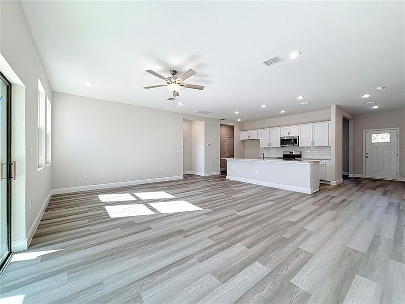 Spacious, unfurnished interior of a new home in , North Port (Image 34).