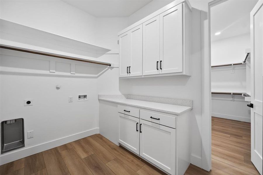 Furnished interior view inside a new home in , Ovilla (Image 15). Furnished interior view inside a new home in , Ovilla (Image 15).