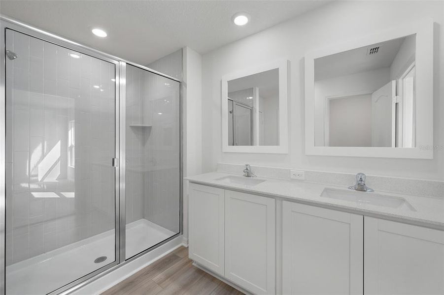 Furnished interior view inside a new home in Peach Crossings, Winter Haven (Image 9).