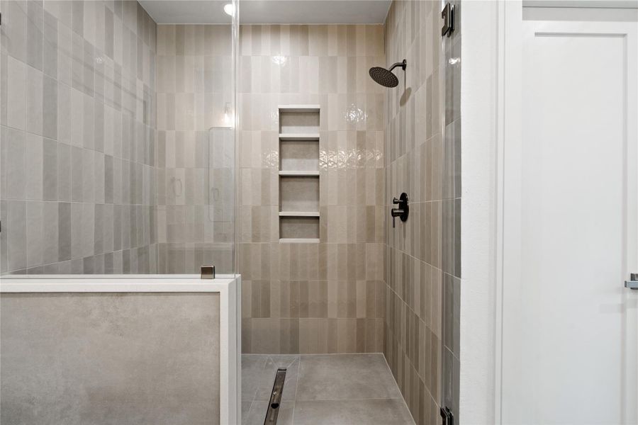 Image 40 of a home in .