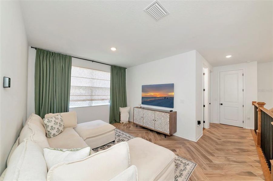 Furnished interior view inside a new home in , Parrish (Image 54).