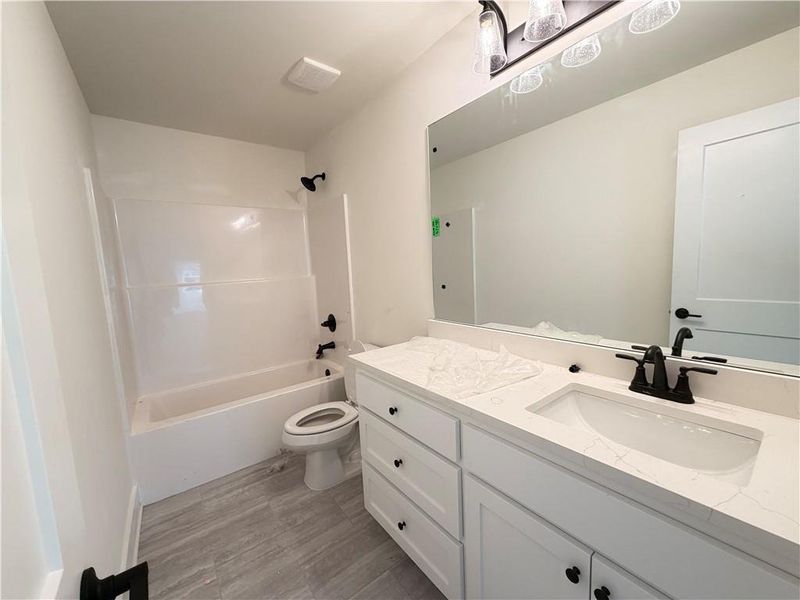 Furnished interior view inside a new home in , Jefferson (Image 6).