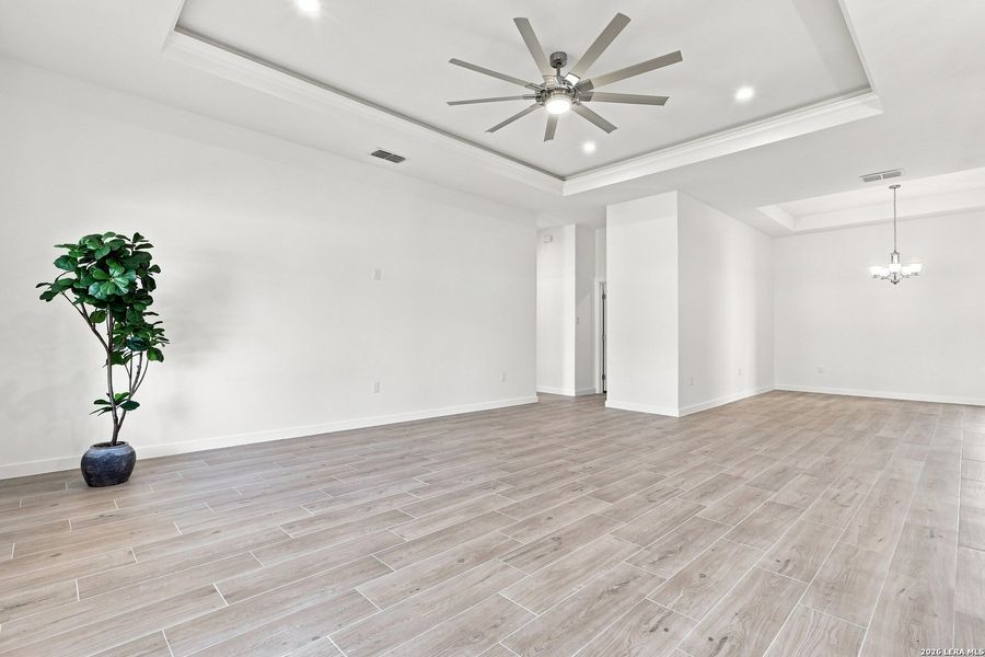 Spacious, unfurnished interior of a new home in , Selma (Image 38).