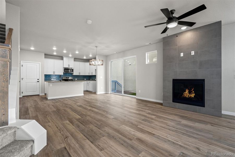 Spacious, unfurnished interior of a new home in Revel Crossing at Wolf Ranch – The Ascent Collection, Colorado Springs (Image 26).