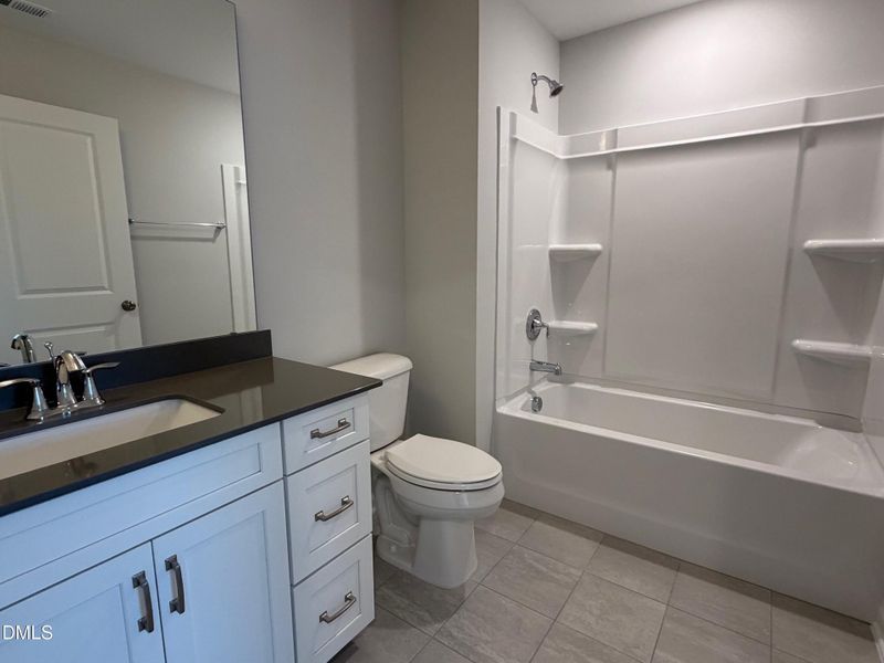 159.14 hall bath