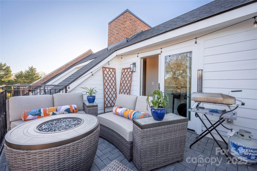 Image 30 of a home in .