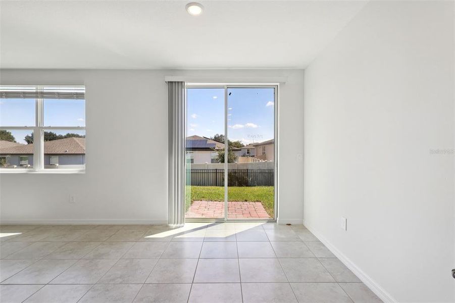 Spacious, unfurnished interior of a new home in Deer Run at Crosswinds, Davenport (Image 25).
