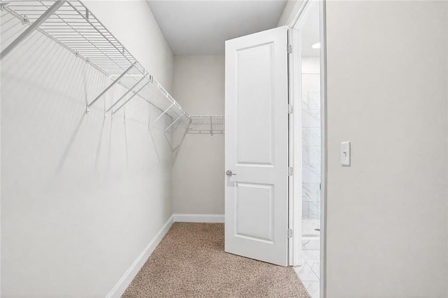 Spacious, unfurnished interior of a new home in Killian Manor at The Adares, Adairsville (Image 12). Spacious, unfurnished interior of a new home in Killian Manor at The Adares, Adairsville (Image 12).