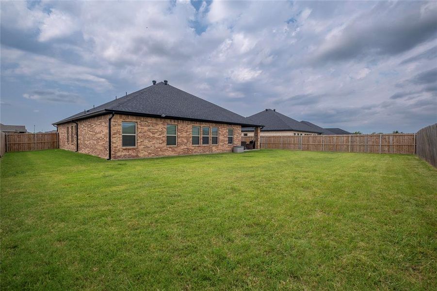 Front exterior of a new home in , Mabank, TX, highlighting curb appeal (Image 18).