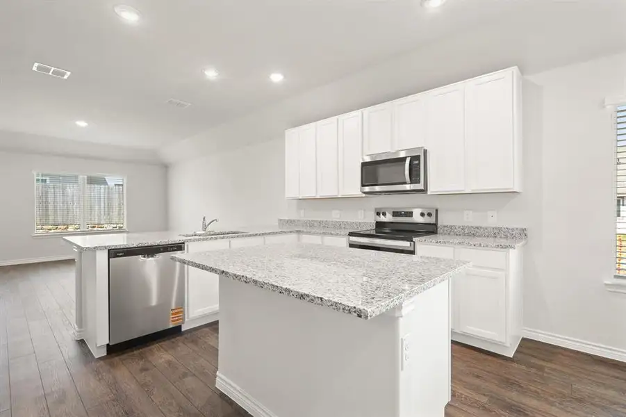 Furnished interior view inside a new home in Sycamore Landing, Fort Worth (Image 5).