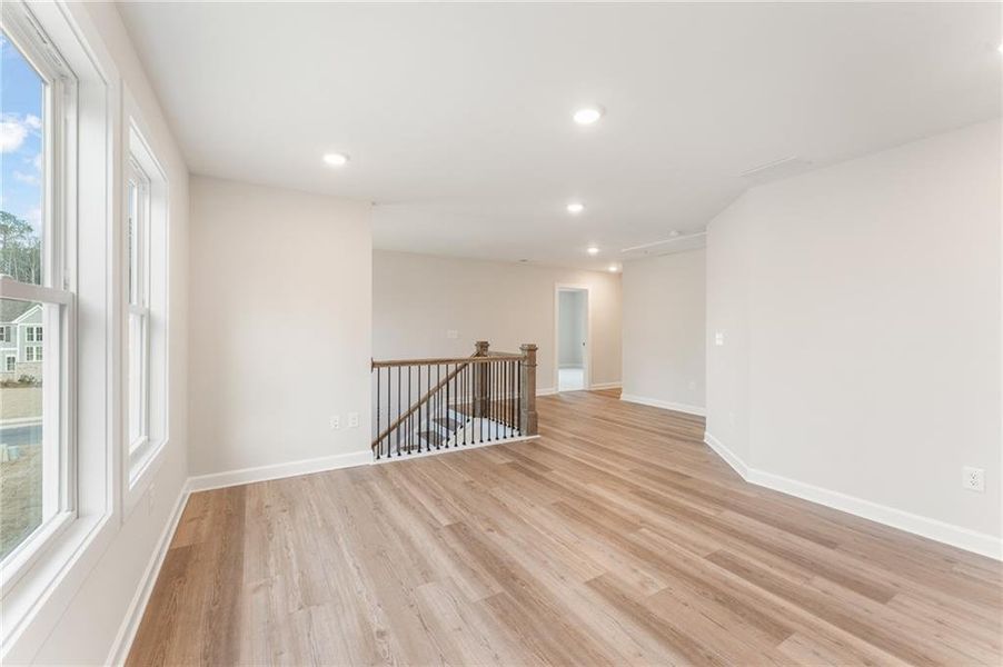 Spacious, unfurnished interior of a new home in , Marietta (Image 59).