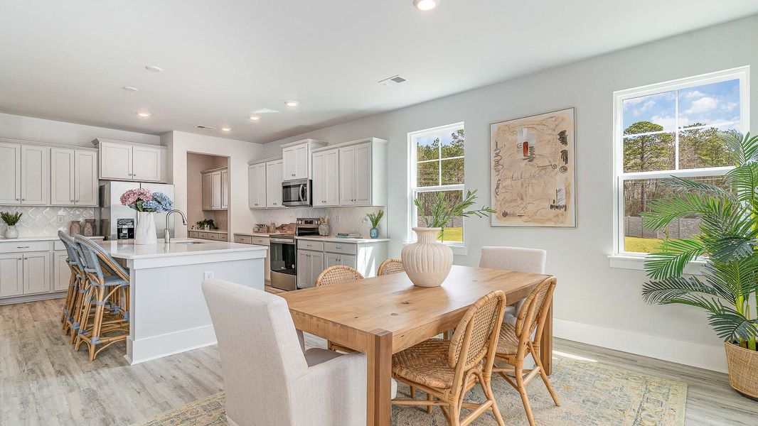 Representative furnished interior of a home built from the Harbor Oak by D.R. Horton in Shell Pointe, Gilbert (Image 9). Representative furnished interior of a home built from the Harbor Oak by D.R. Horton in Shell Pointe, Gilbert (Image 9).