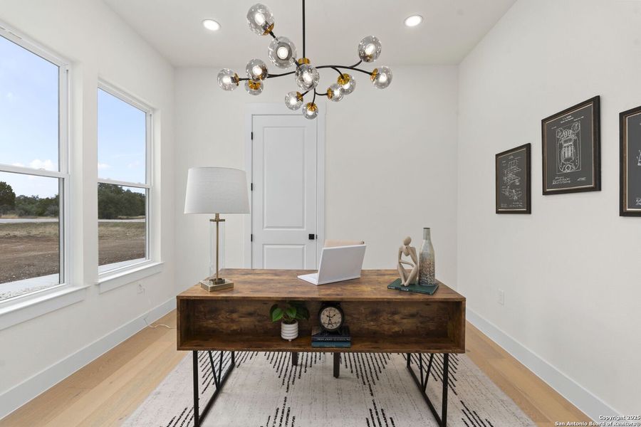 Furnished interior view inside a new home in , Bandera (Image 34).