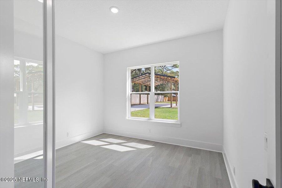 Image 22 of a home in .