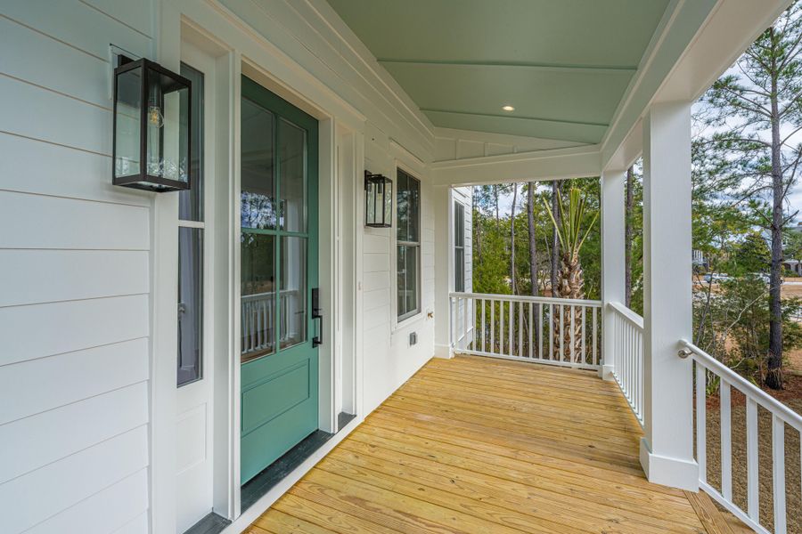 Exterior details and patio area of a home in , Mount Pleasant (Image 4).