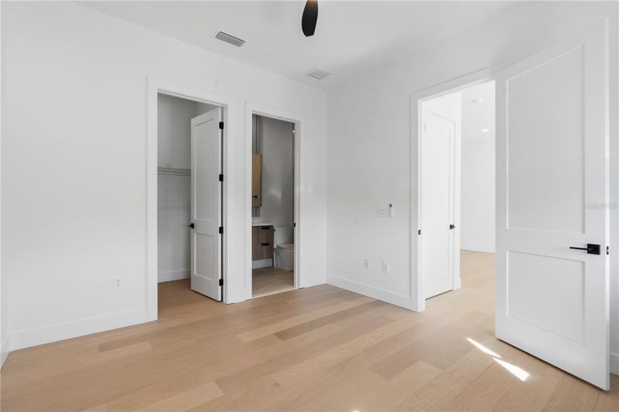 Spacious, unfurnished interior of a new home in , Montverde (Image 30).