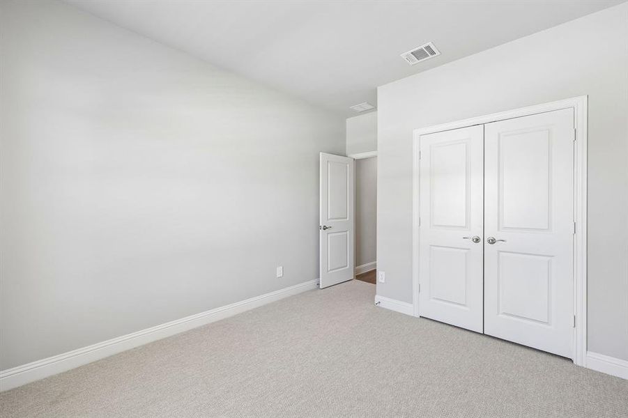 Spacious, unfurnished interior of a new home in Lakehaven - Premier Series, Farmersville (Image 32).