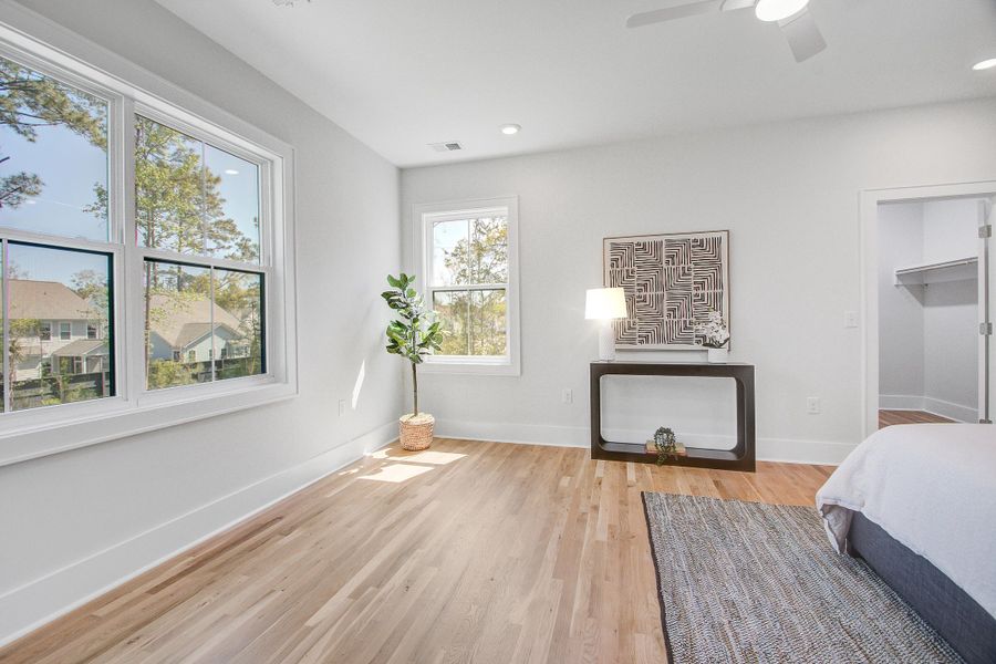 Image 48 of a home in .