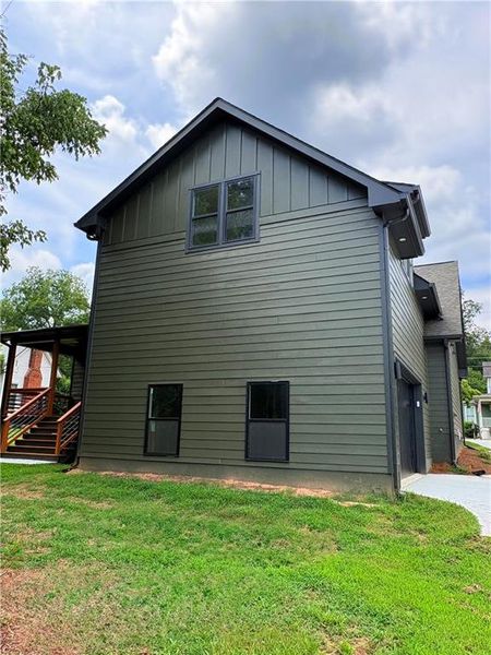 Exterior details and patio area of a home in , Jefferson (Image 31).