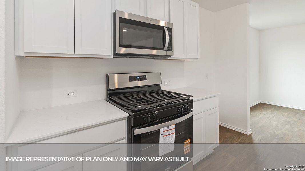Furnished interior view inside a new home in Swenson Heights, Seguin (Image 10). Furnished interior view inside a new home in Swenson Heights, Seguin (Image 10).