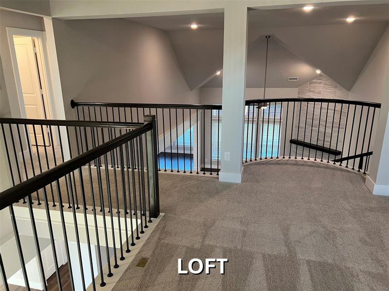 Spacious, unfurnished interior of a new home in Marine Creek Ranch, Fort Worth (Image 5). Spacious, unfurnished interior of a new home in Marine Creek Ranch, Fort Worth (Image 5).