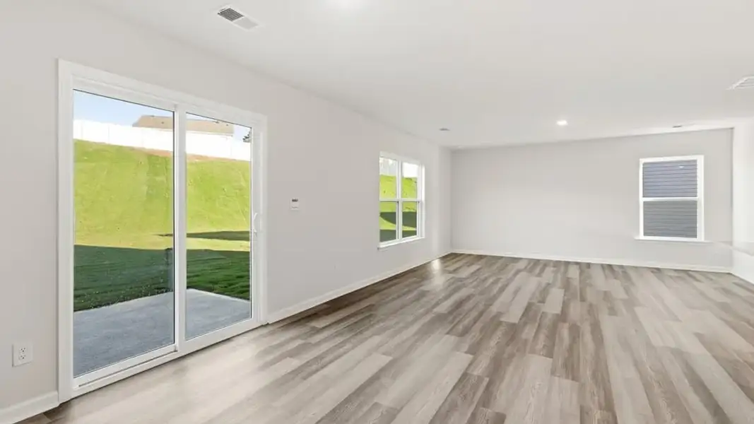Spacious, unfurnished interior of a new home in Cedar Gap, Fountain Inn (Image 22). Spacious, unfurnished interior of a new home in Cedar Gap, Fountain Inn (Image 22).