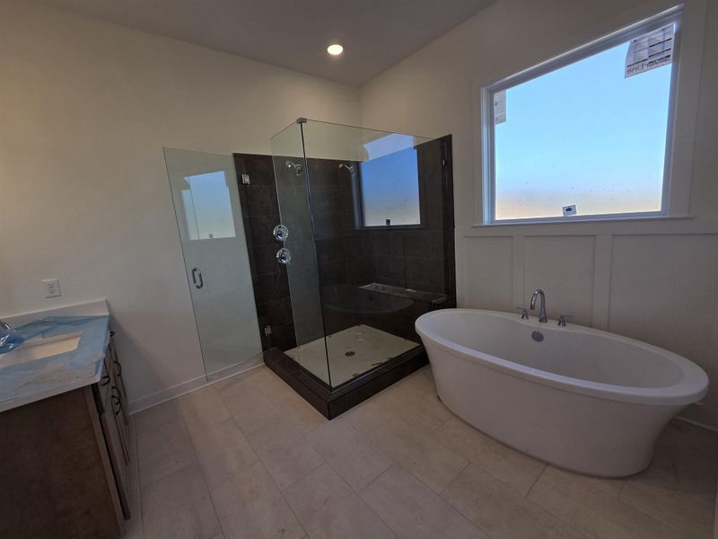 Furnished interior view inside a new home in Twin Oaks, Oakland (Image 9).