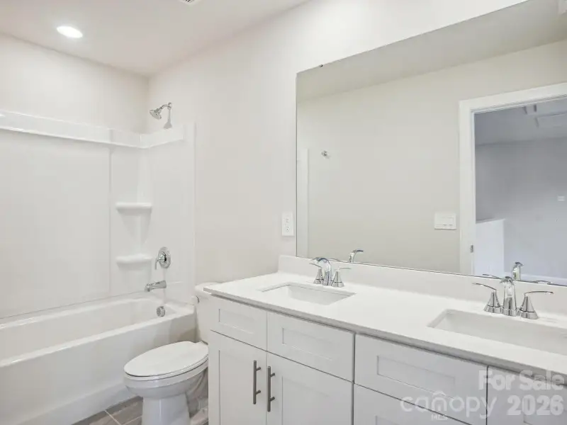 Photo is not of the actual home, but is an inspirational photo of builder’s model home and may depict options, furnishings, and/or decorator features that are not included Photo is not of the actual home, but is an inspirational photo of builder’s model home and may depict options, furnishings, and/or decorator features that are not included