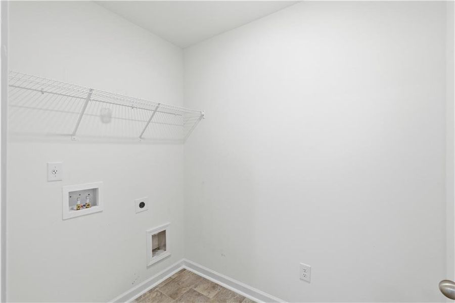 Spacious, unfurnished interior of a new home in Independence, Loganville (Image 23).