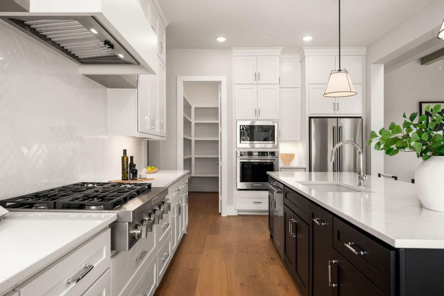 Example Photo of Builders Previously Built Homes.