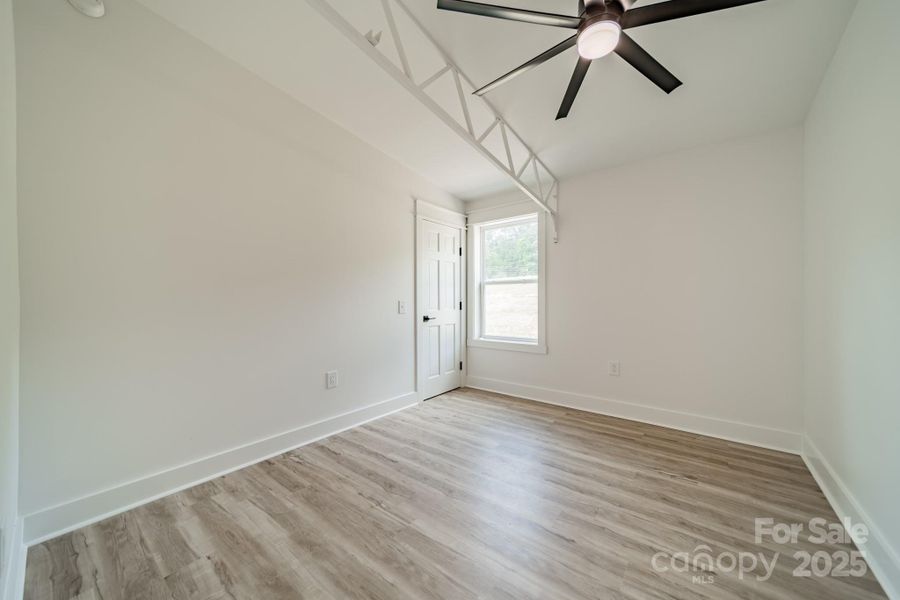 Spacious, unfurnished interior of a new home in , Fort Mill (Image 20). Spacious, unfurnished interior of a new home in , Fort Mill (Image 20).