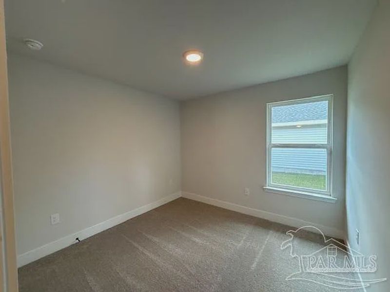 Spacious, unfurnished interior of a new home in Turtle Creek, Cantonment (Image 10).