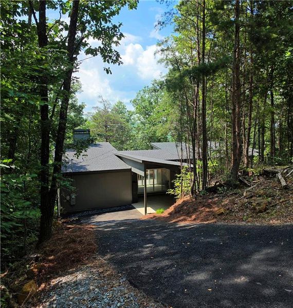 Image 17 of a home in .