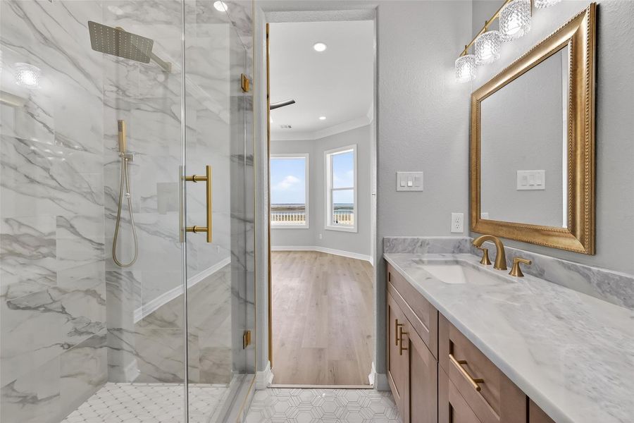 Furnished interior view inside a new home in , Freeport (Image 30).