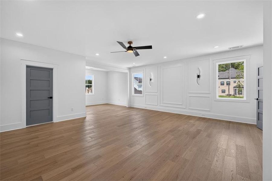 Spacious, unfurnished interior of a new home in , Jefferson (Image 74).