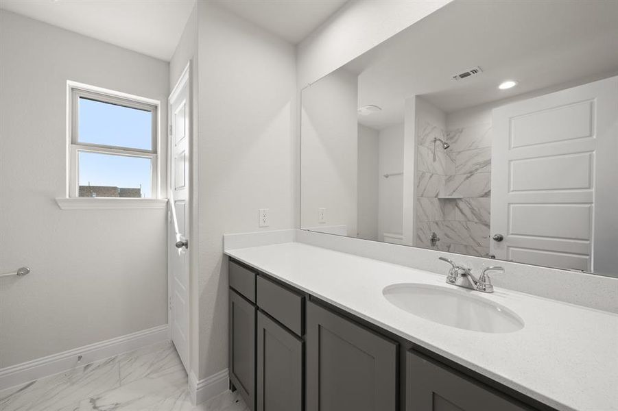 204 COmfort- Bathroom-1