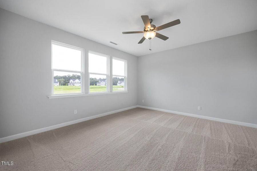 Spacious, unfurnished interior of a new home in Tobacco Road, Angier (Image 18).
