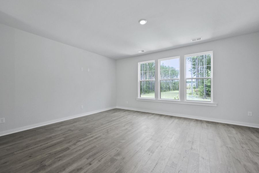Spacious, unfurnished interior of a new home in Nexton, Summerville (Image 22).