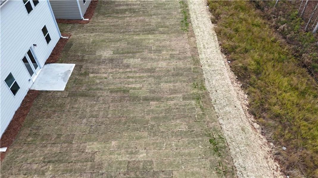 Exterior details and patio area of a home in Casteel, Bethlehem (Image 3).