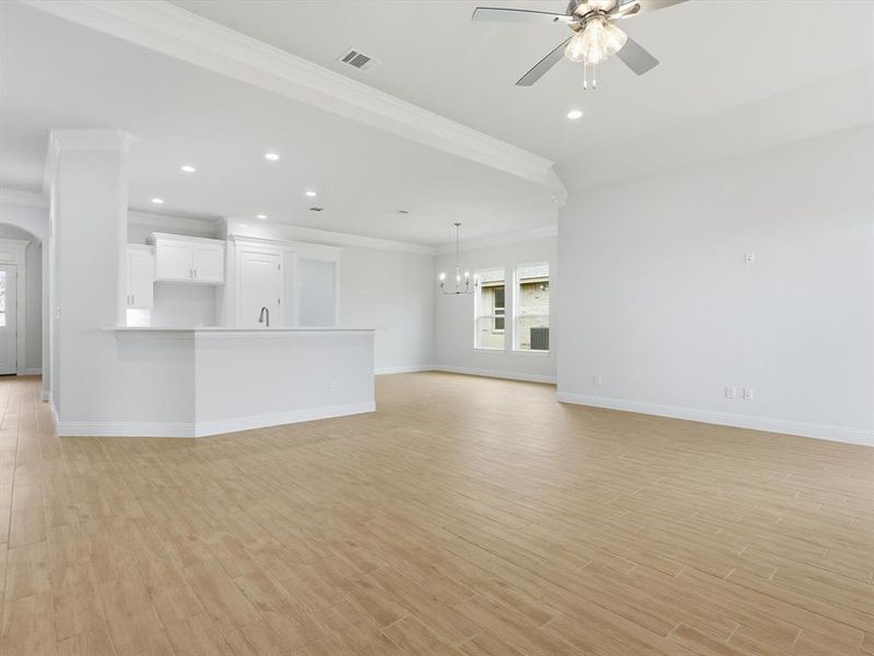 Spacious, unfurnished interior of a new home in , Tolar (Image 36). Spacious, unfurnished interior of a new home in , Tolar (Image 36).