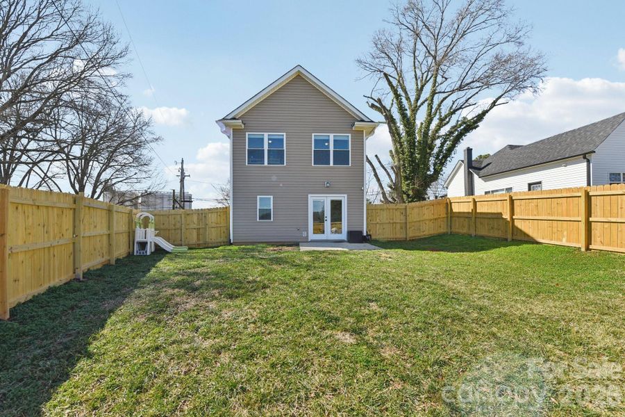 Exterior details and patio area of a home in , Newton (Image 16).