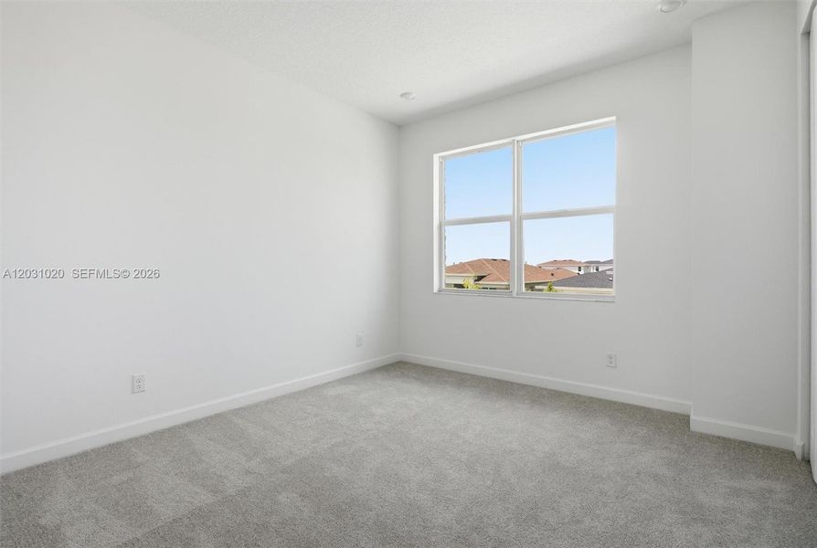 Spacious, unfurnished interior of a new home in Arden, Loxahatchee (Image 35).
