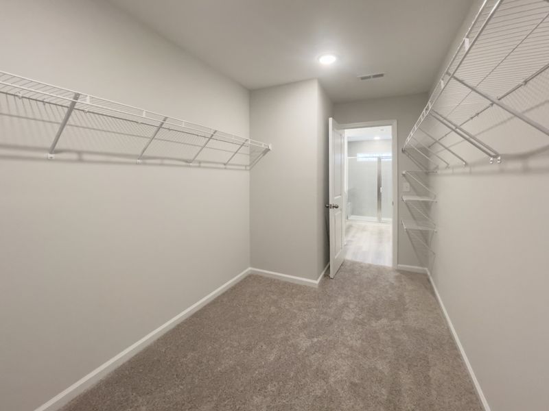 Image 24 of a home in Fairview Village Townhomes.