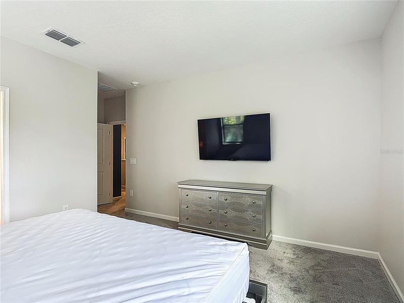 Furnished interior view inside a new home in , Davenport (Image 43).