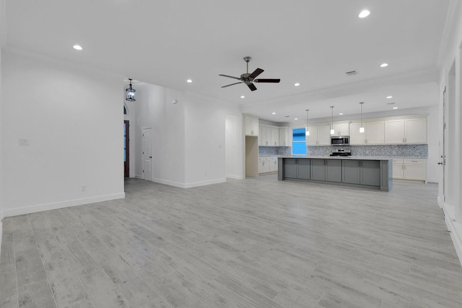 Image 13 of a home in .