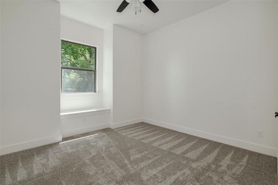 Spacious, unfurnished interior of a new home in , Grand Prairie (Image 20).