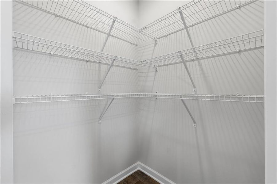 Spacious, unfurnished interior of a new home in Moss Creek, Hogansville (Image 26).