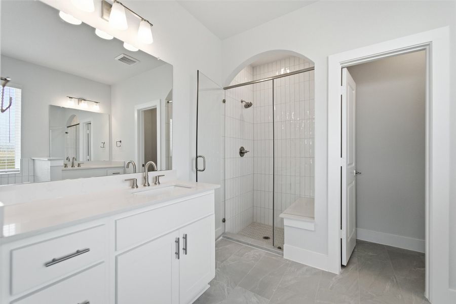 Furnished interior view inside a new home in Santa Rita Ranch, Liberty Hill (Image 12).