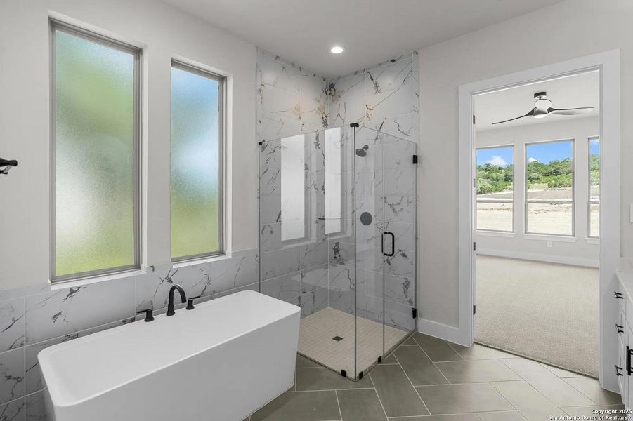 Furnished interior view inside a new home in Esperanza - 70', Boerne (Image 12).